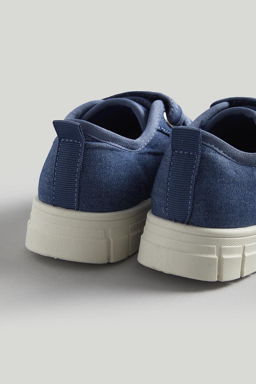 Blue Daisy Canvas Trainers