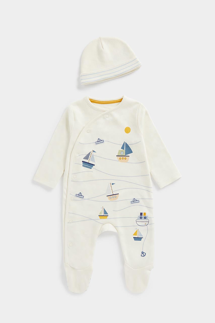 Boat All-In-One And Hat Set
